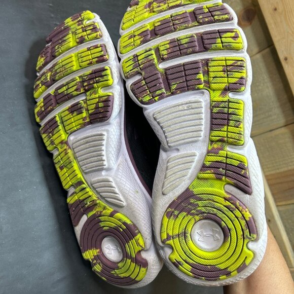 Under Armour Charged Assert 9 Womens Low Top Athletic Shoes Black/Lilac Size 7.5 - Picture 8 of 8